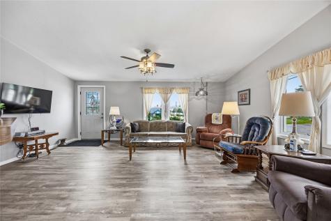 1105 18th Avenue SW Cedar Rapids IA 52404