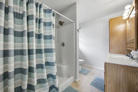 1103 E 1st Street Anamosa IA 52205