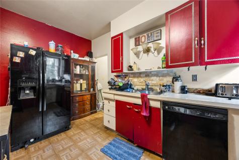 281 34th Street Drive SE Cedar Rapids IA 52403
