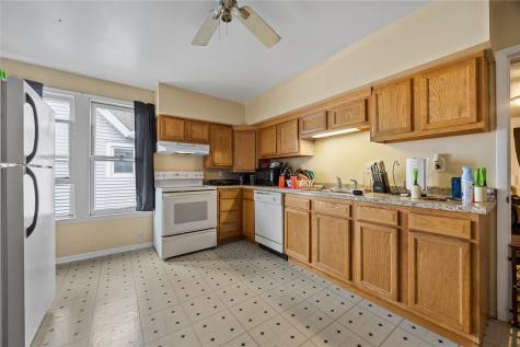 281 34th Street Drive SE Cedar Rapids IA 52403