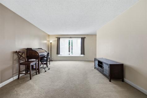 2111 Sandalwood Drive NE Cedar Rapids IA 52402