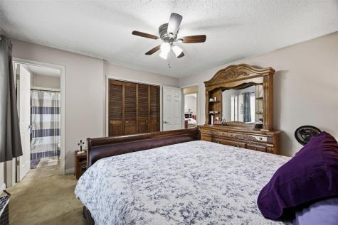 2111 Sandalwood Drive NE Cedar Rapids IA 52402
