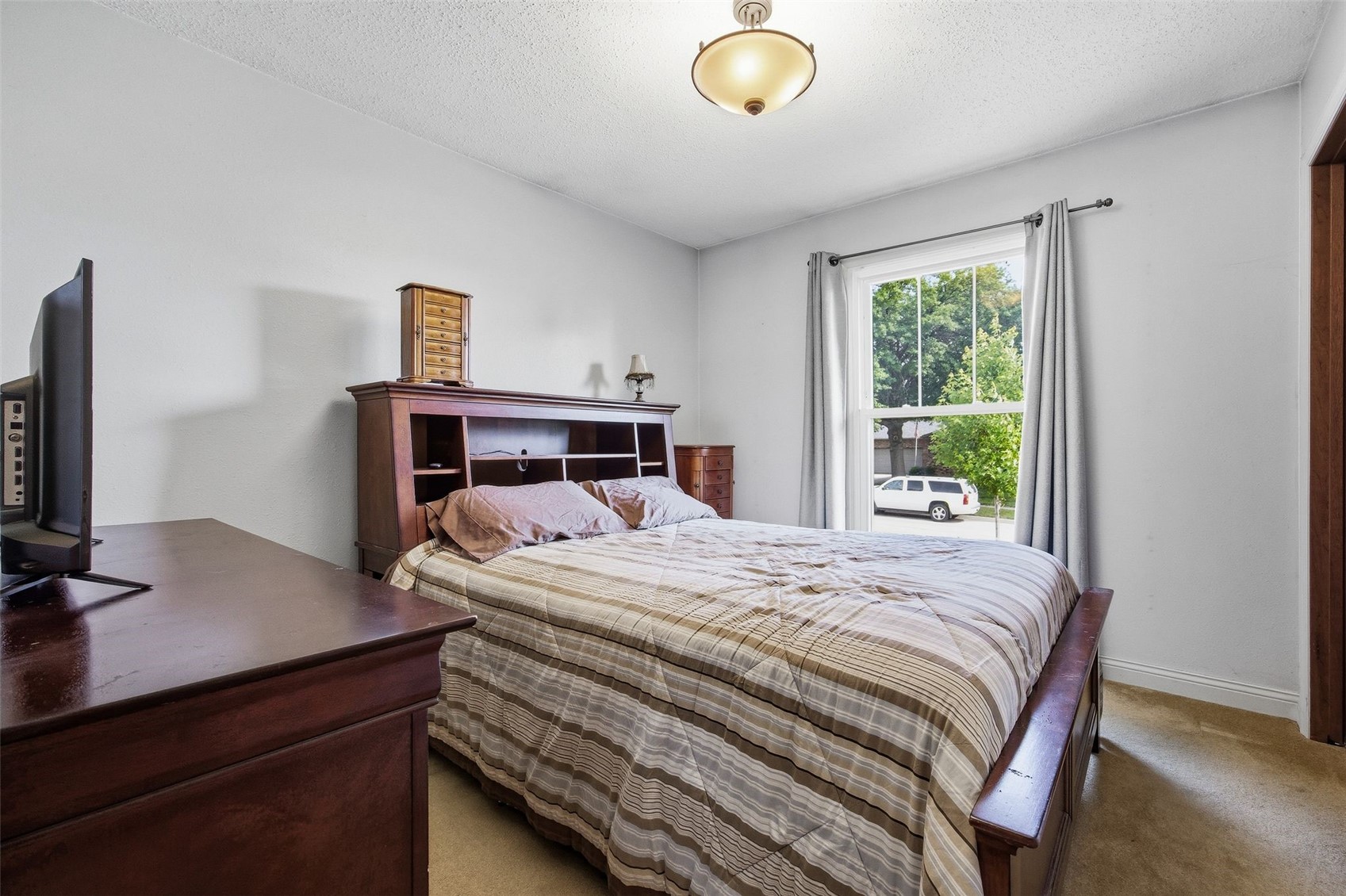 2111 Sandalwood Drive NE Cedar Rapids IA 52402