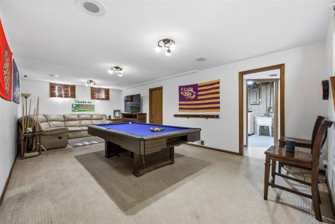 2111 Sandalwood Drive NE Cedar Rapids IA 52402