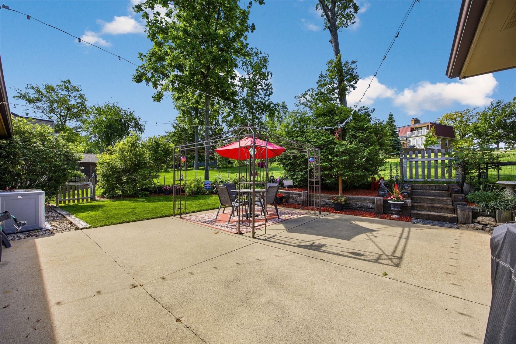 2111 Sandalwood Drive NE Cedar Rapids IA 52402