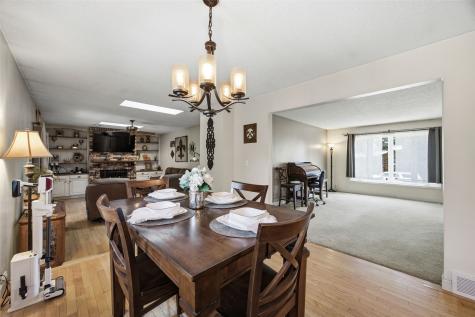 2111 Sandalwood Drive NE Cedar Rapids IA 52402