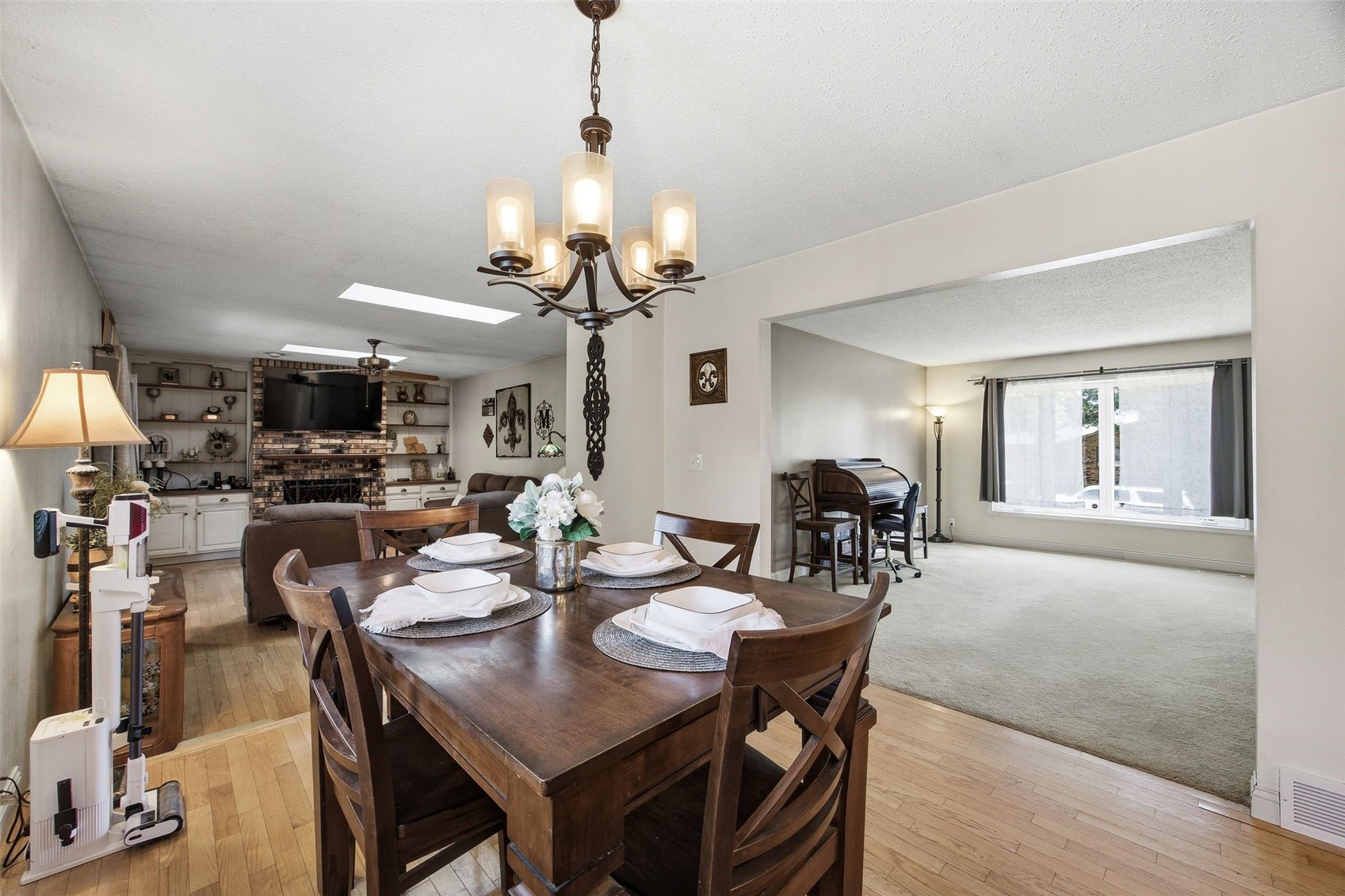 2111 Sandalwood Drive NE Cedar Rapids IA 52402