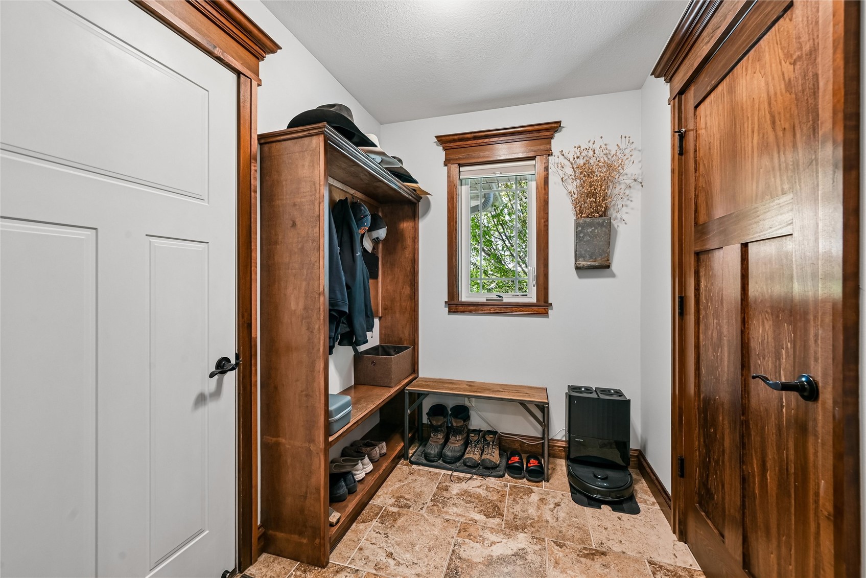 910 Aster Court Fairfax IA 52228