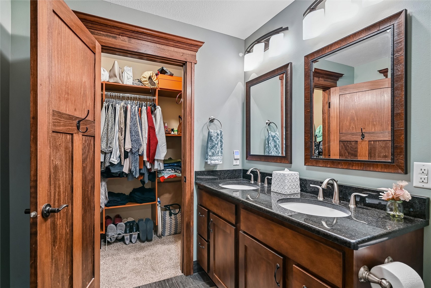 910 Aster Court Fairfax IA 52228