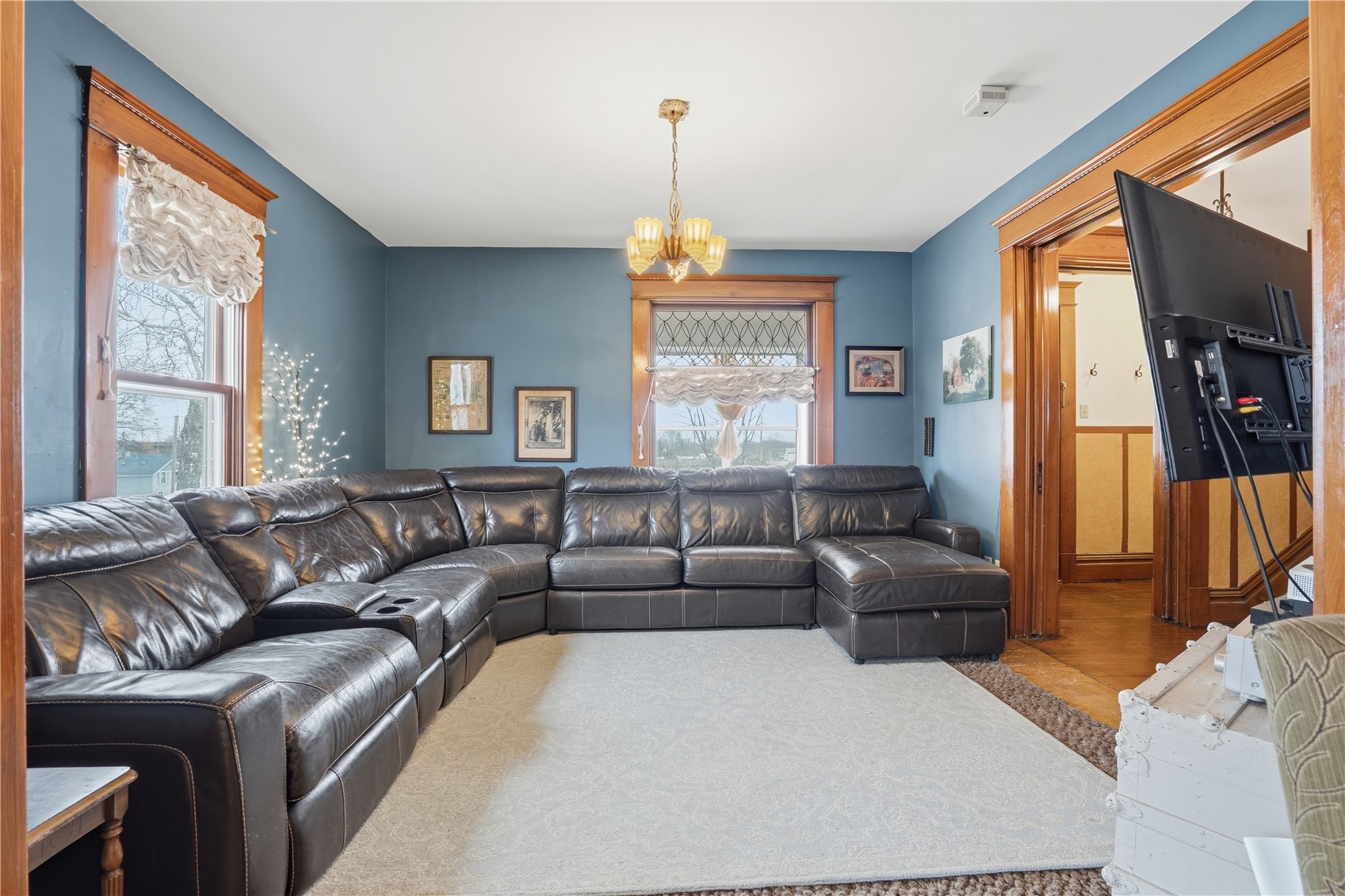 212 S Chestnut Street Monticello IA 52310