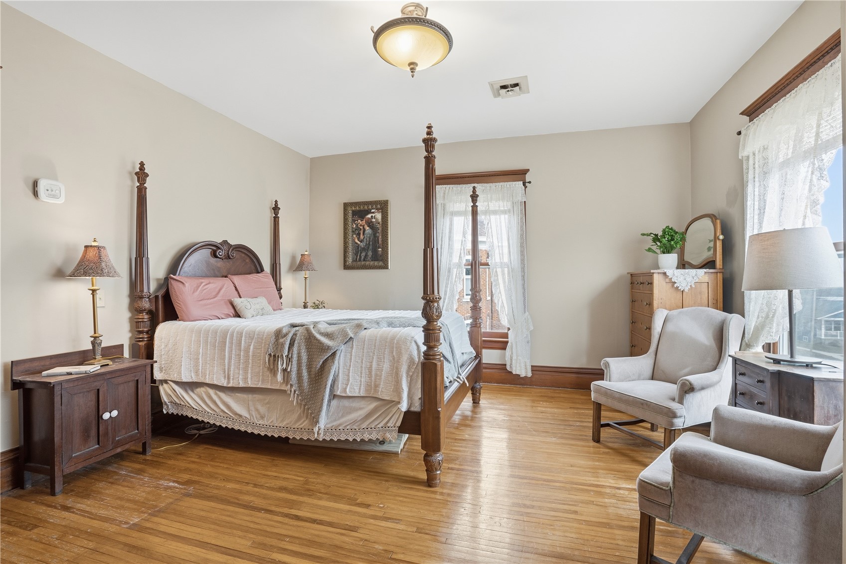 212 S Chestnut Street Monticello IA 52310