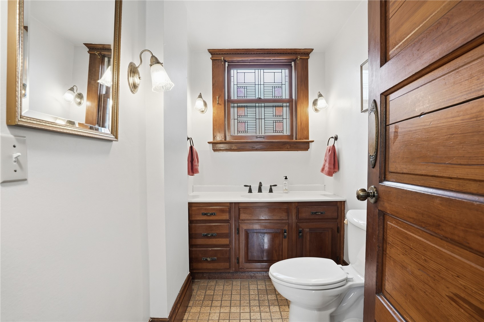 212 S Chestnut Street Monticello IA 52310