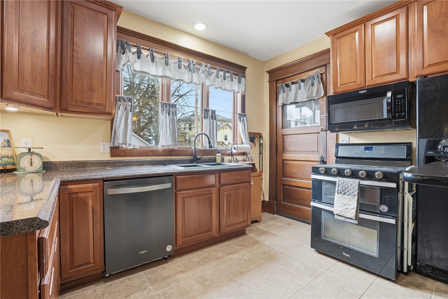 212 S Chestnut Street Monticello IA 52310