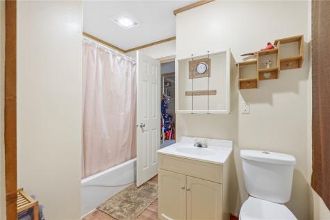 1400 Deforest Avenue Iowa City IA 52240