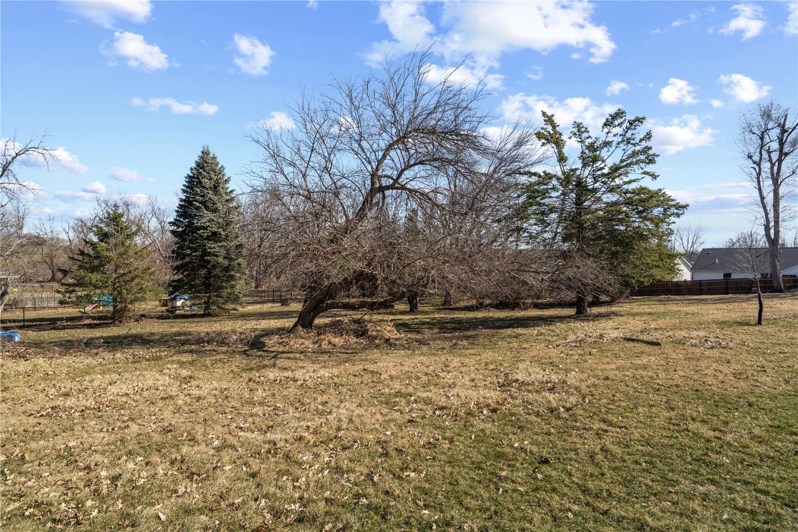 2467 Fruitland Boulevard SW Cedar Rapids IA 52404