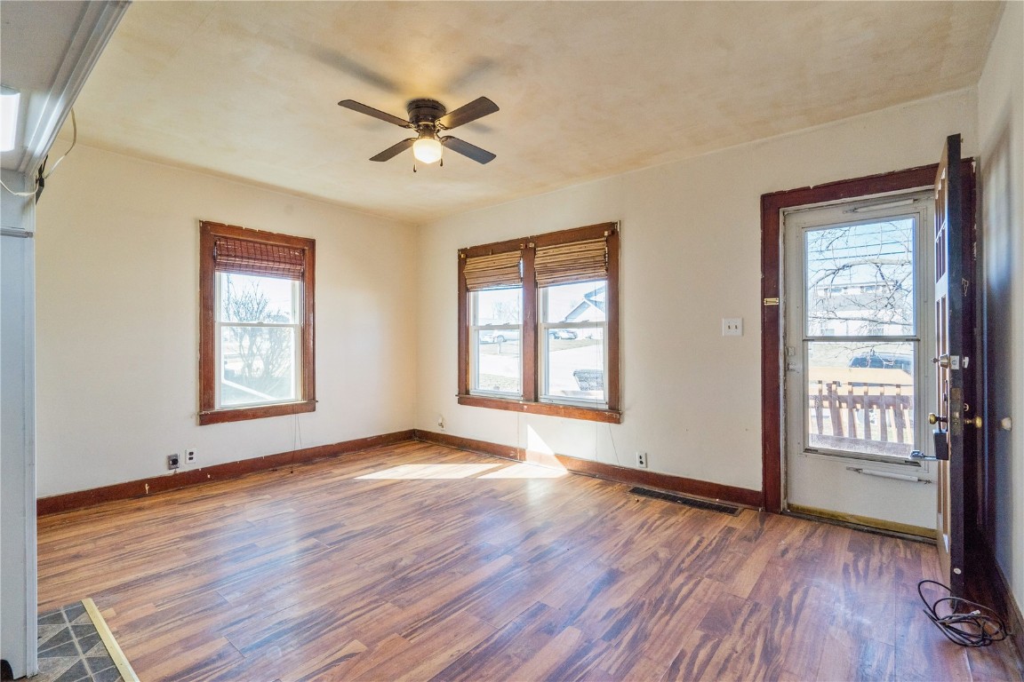 2467 Fruitland Boulevard SW Cedar Rapids IA 52404