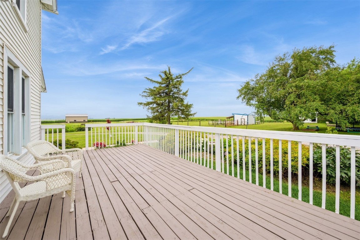 6707 28th Avenue Newhall IA 52315