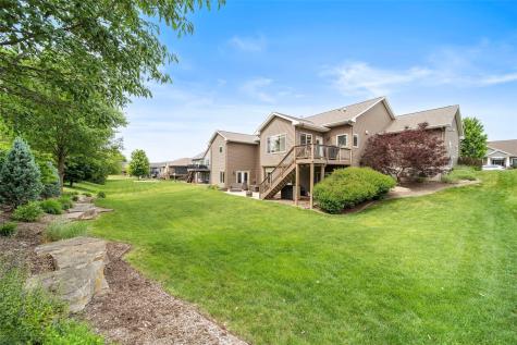 617 Majestic Oak Ridge Solon IA 52333