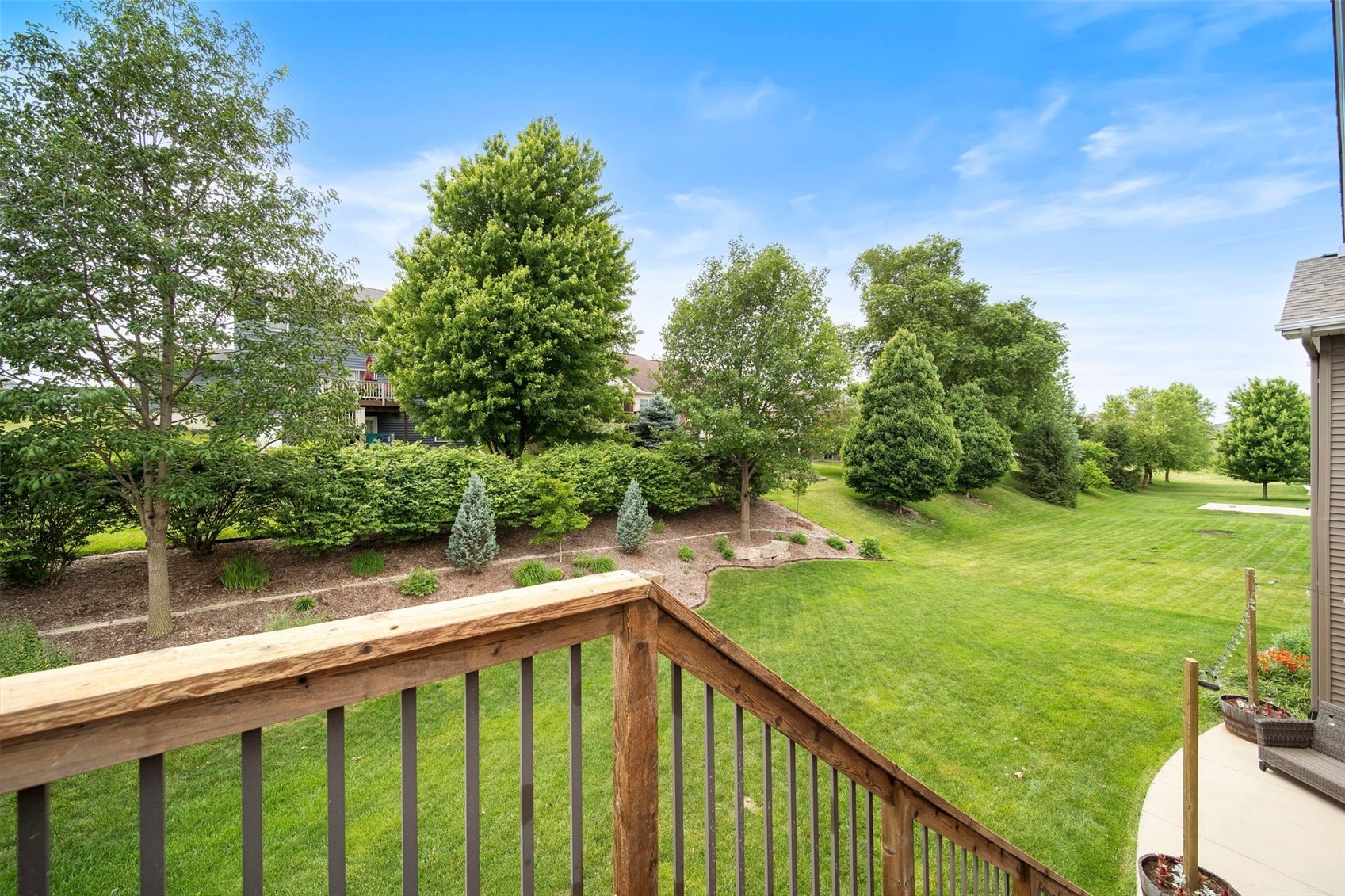 617 Majestic Oak Ridge Solon IA 52333