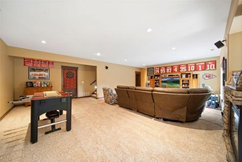 617 Majestic Oak Ridge Solon IA 52333