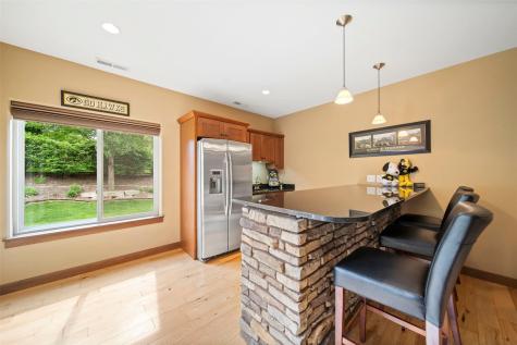 617 Majestic Oak Ridge Solon IA 52333