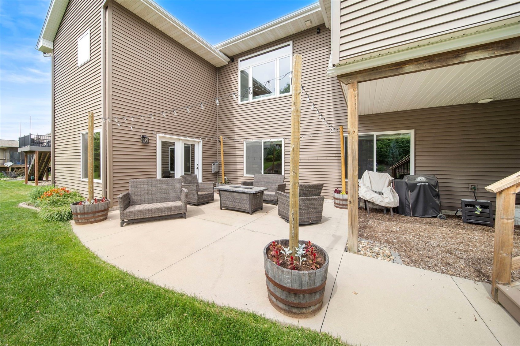 617 Majestic Oak Ridge Solon IA 52333