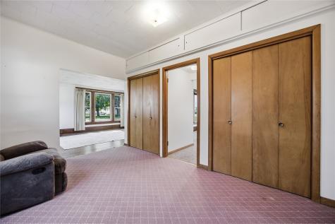 604 7th Street Belle Plaine IA 52208