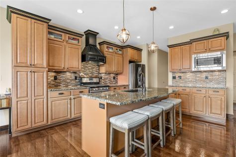 1393 Rolling Glen Drive Marion IA 52302