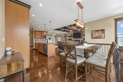 1393 Rolling Glen Drive Marion IA 52302