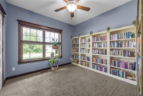 1393 Rolling Glen Drive Marion IA 52302