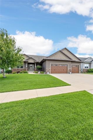 1393 Rolling Glen Drive Marion IA 52302