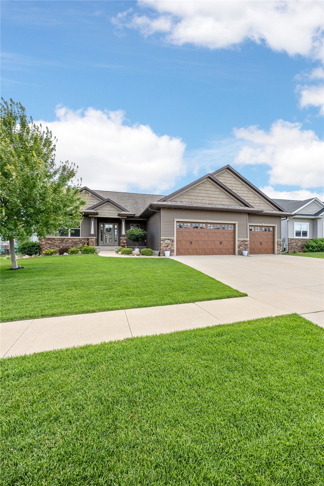 1393 Rolling Glen Drive Marion IA 52302