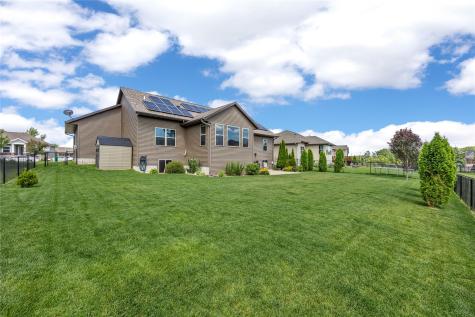 1393 Rolling Glen Drive Marion IA 52302