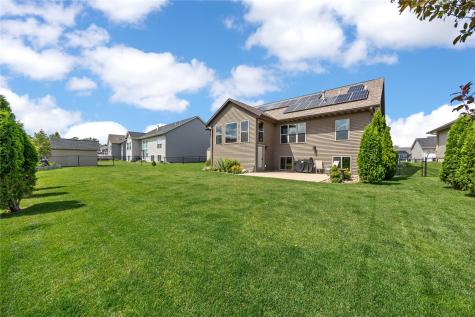 1393 Rolling Glen Drive Marion IA 52302