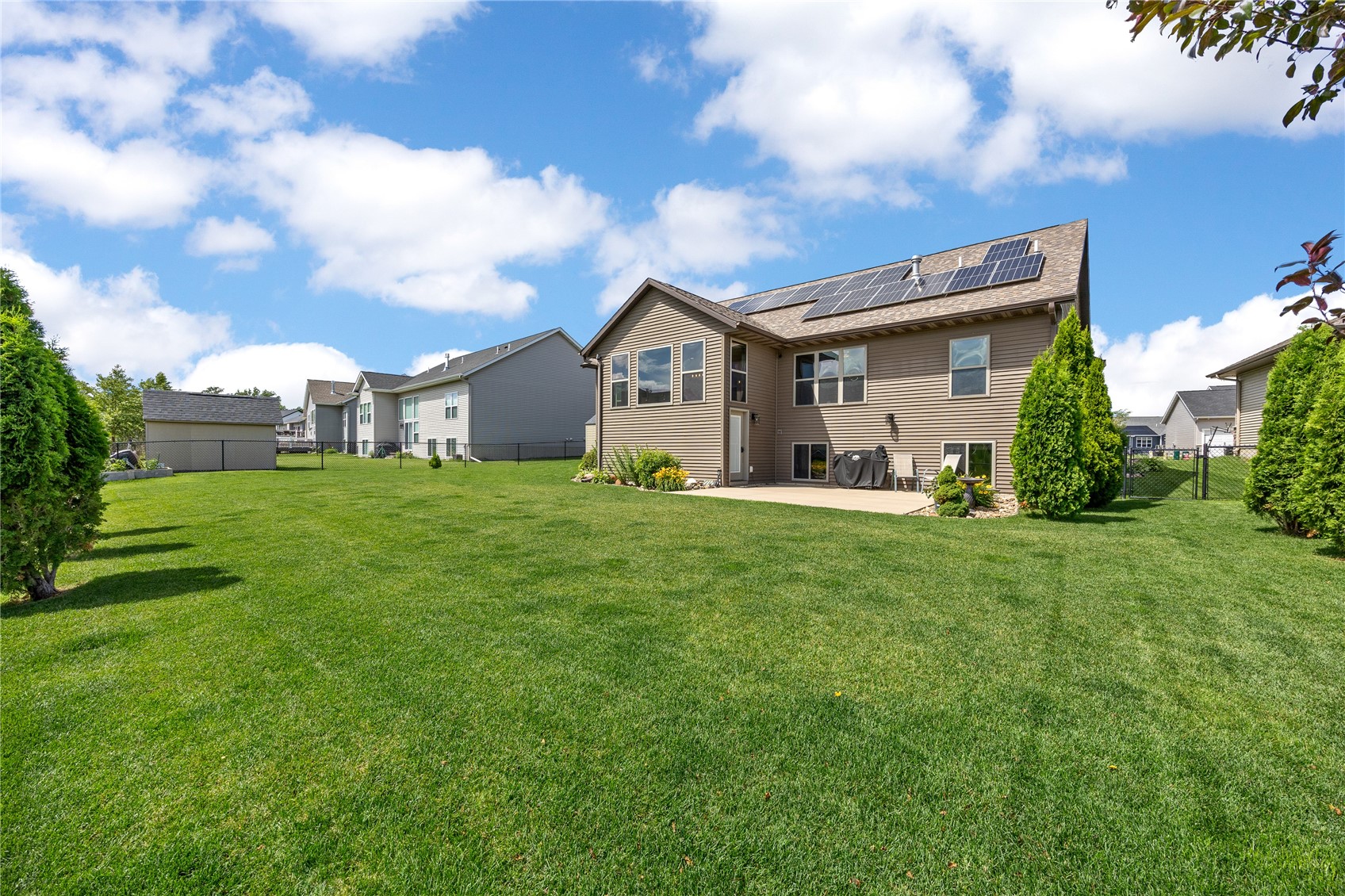1393 Rolling Glen Drive Marion IA 52302