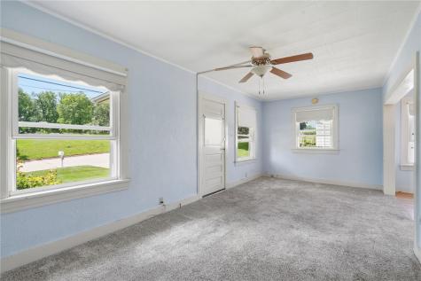 130 29th Avenue SW Cedar Rapids IA 52404