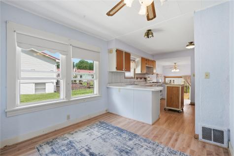 130 29th Avenue SW Cedar Rapids IA 52404