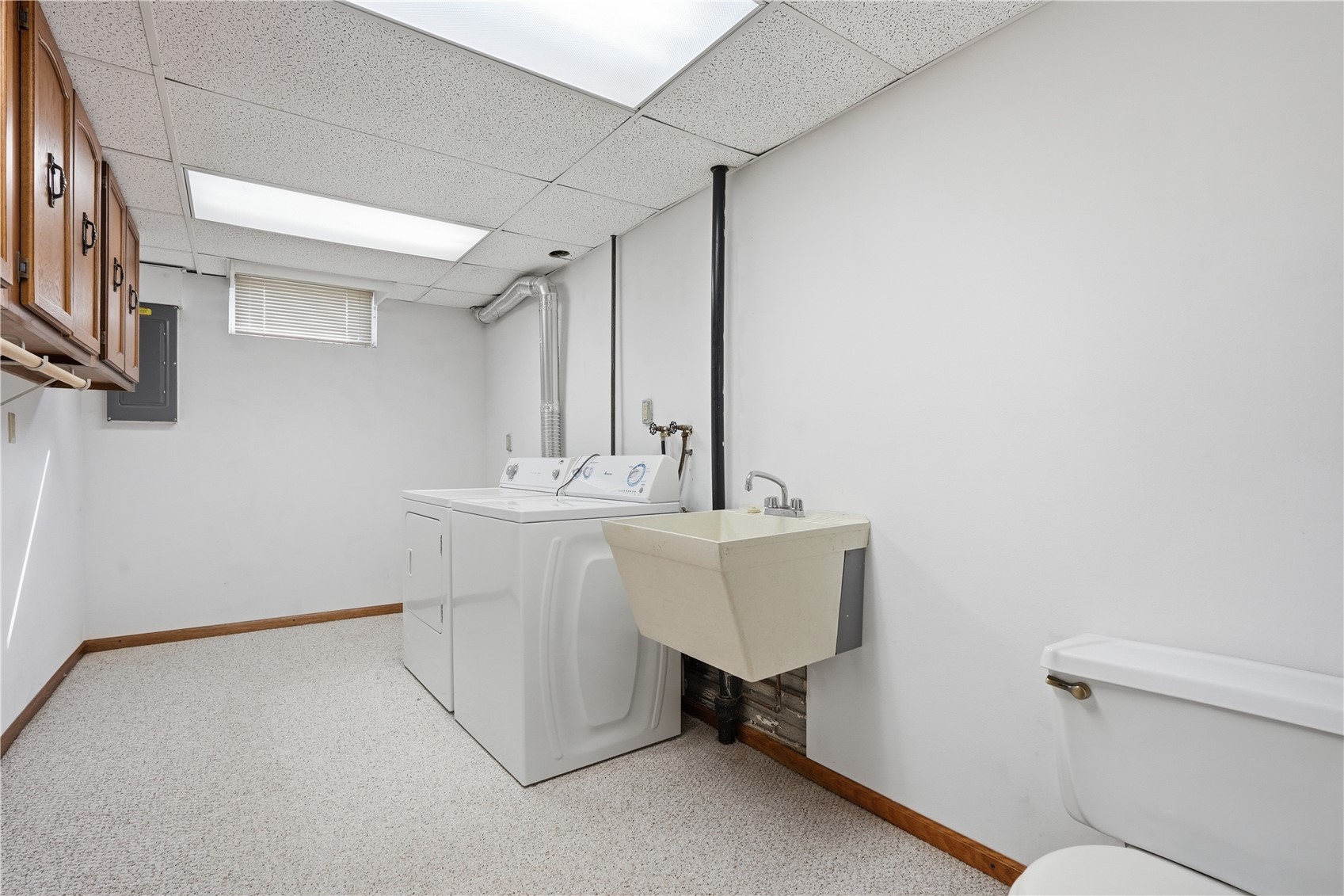 3904 Sally Drive NE Cedar Rapids IA 52402