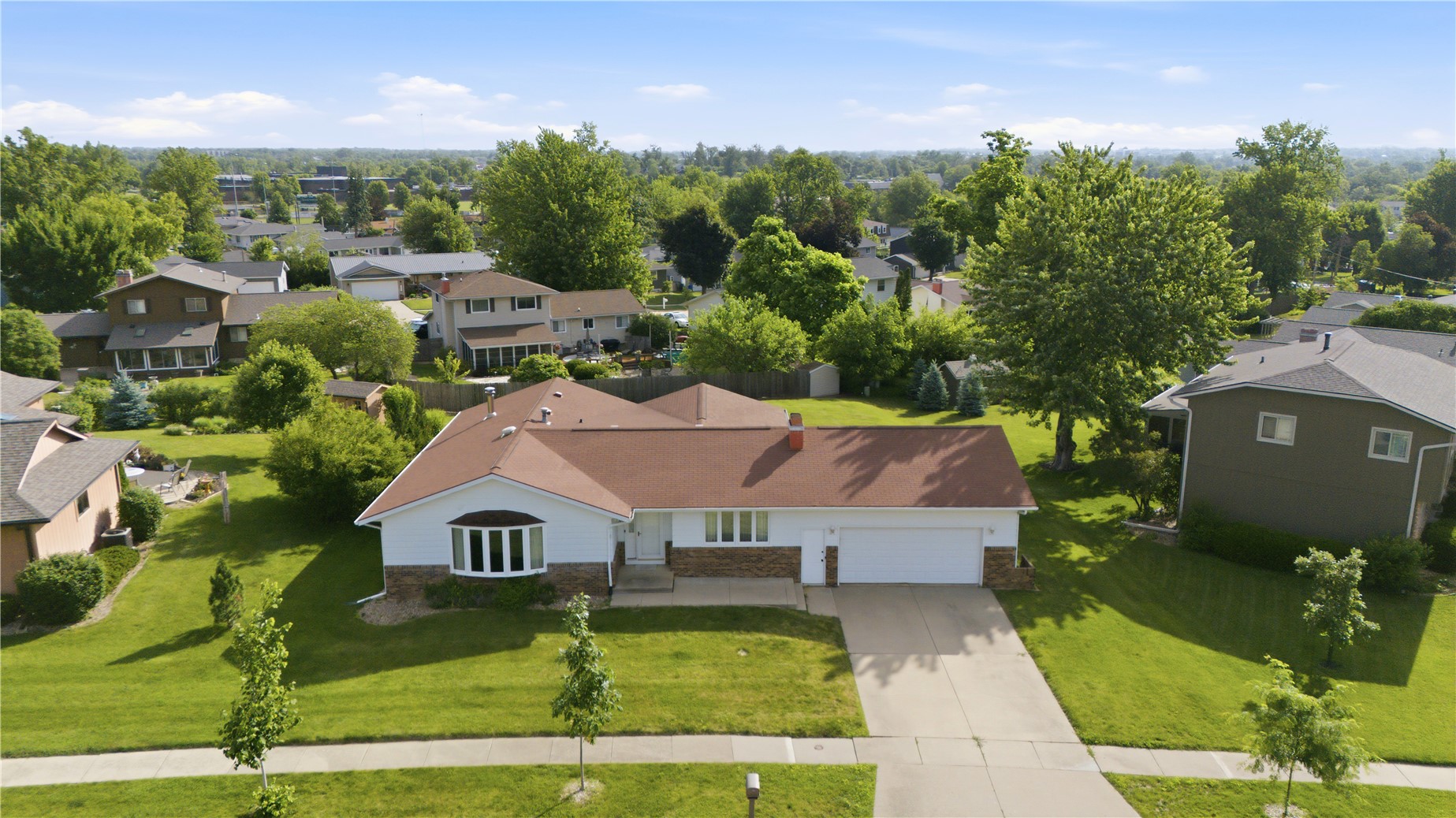 3904 Sally Drive NE Cedar Rapids IA 52402