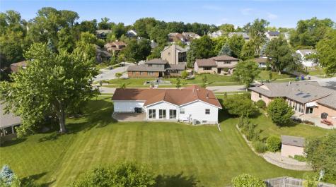 3904 Sally Drive NE Cedar Rapids IA 52402