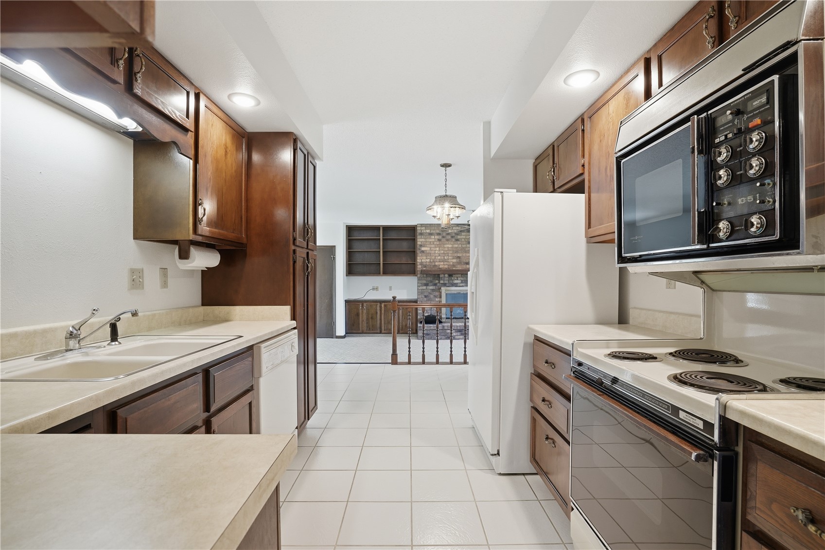 3904 Sally Drive NE Cedar Rapids IA 52402