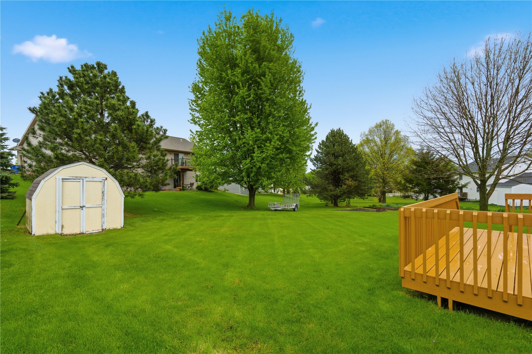 604 Redbird Run Tiffin IA 52340