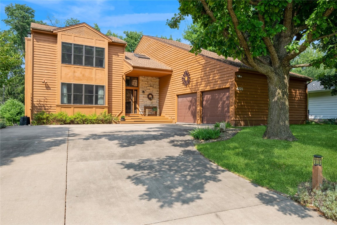 4276 Cottage Grove Parkway SE Cedar Rapids IA 52403