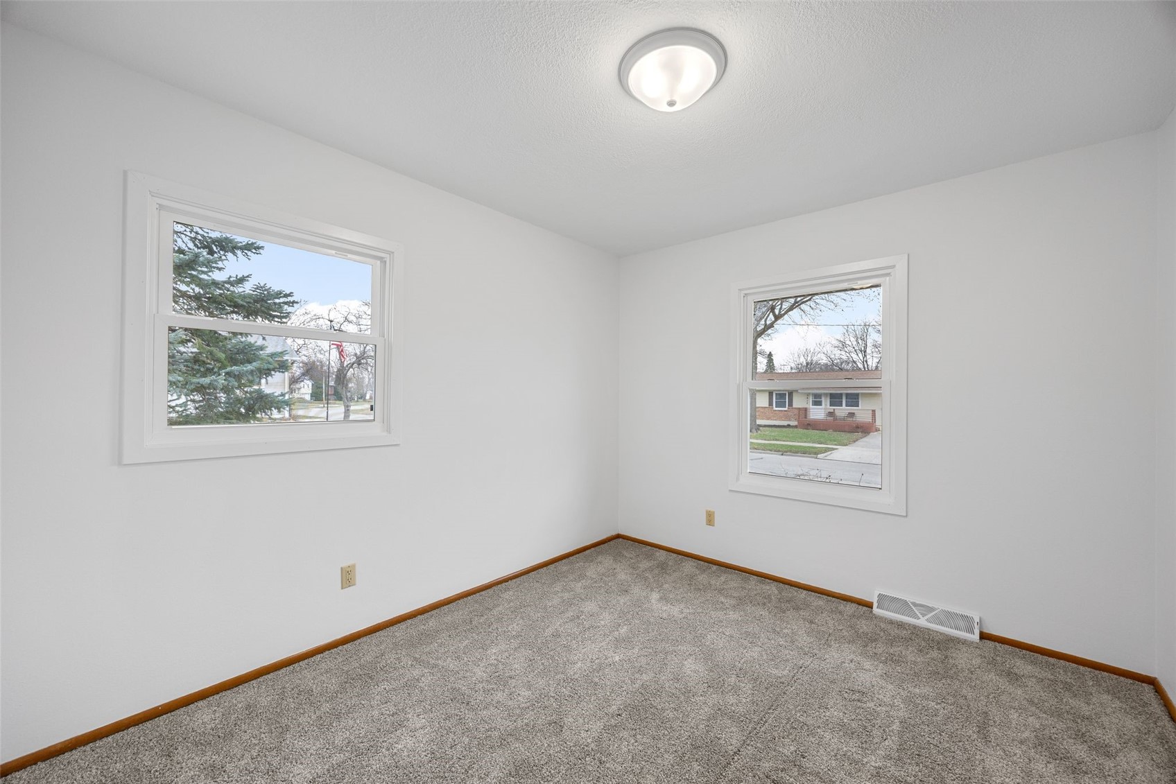3006 Wayne Avenue Iowa City IA 52240