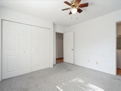 4851 Ford Avenue NW Cedar Rapids IA 52405