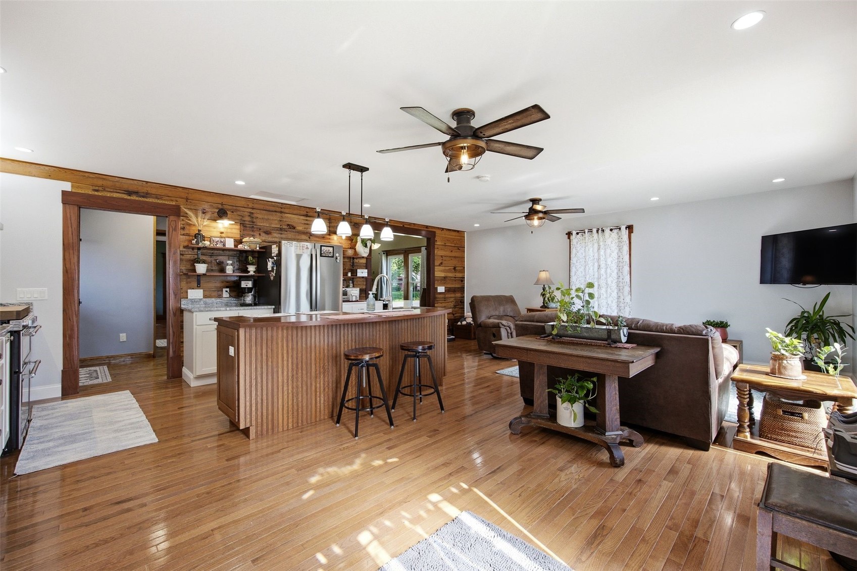 210 Walnut Street Tipton IA 52772