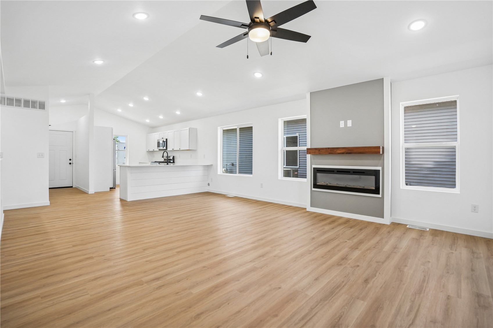 1415 Duncan Drive Muscatine IA 52761