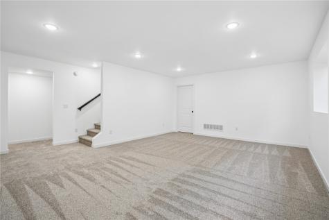 1415 Duncan Drive Muscatine IA 52761