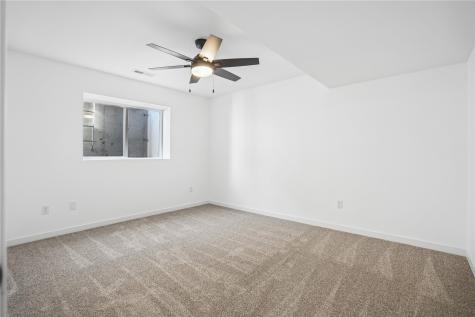 1415 Duncan Drive Muscatine IA 52761