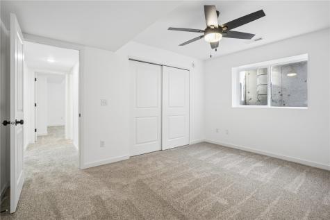 1415 Duncan Drive Muscatine IA 52761